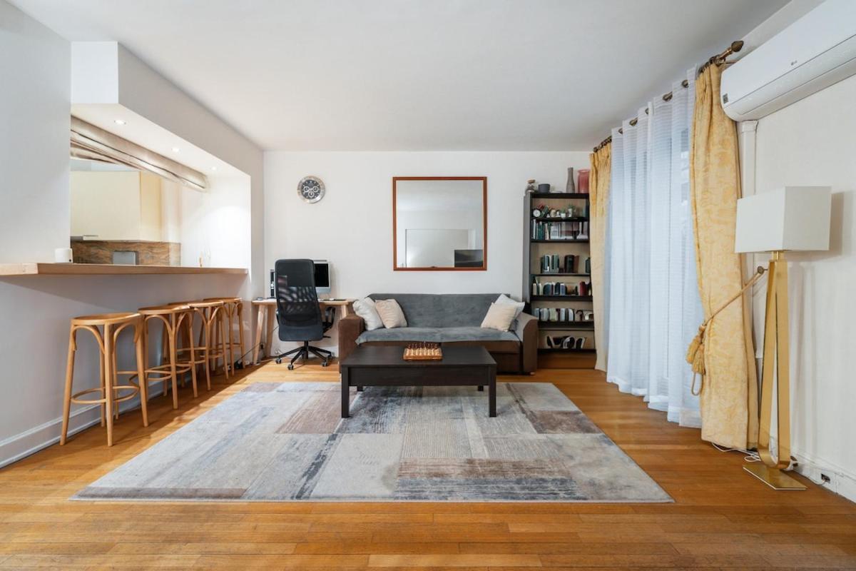 Appartement Luxury And Elegance Georges V Parijs