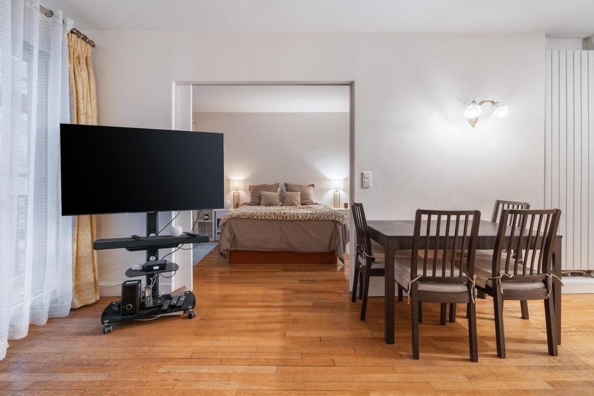 Luxury And Elegance Georges V Appartement Parijs